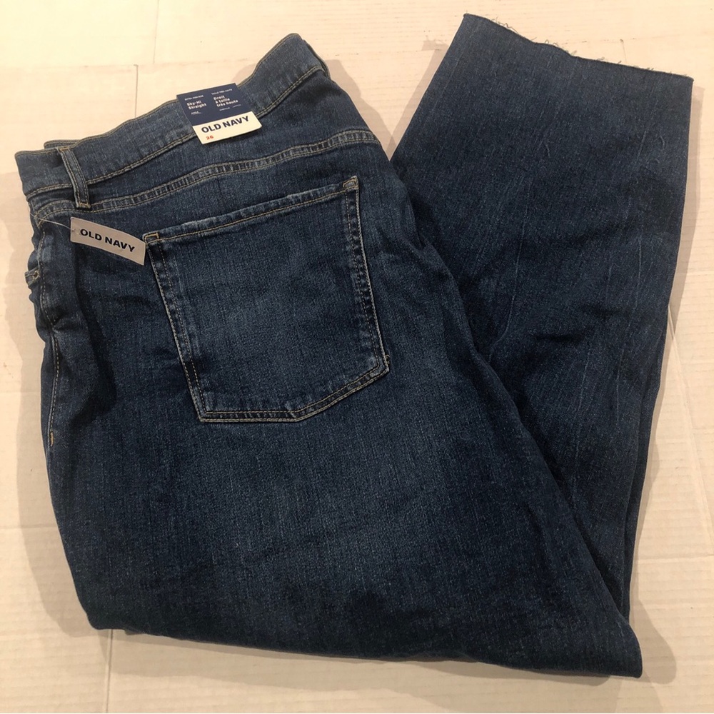Old Navy Women’s 26 Extra High Rise Sky-Hi Straight Jean Blue Button-Fly Raw Hem
